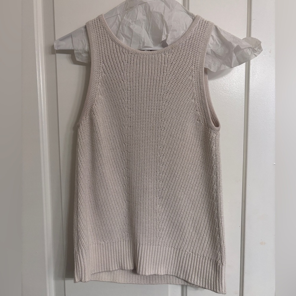 Ann Taylor Elegant Cream Knit Tank Top Size XXS